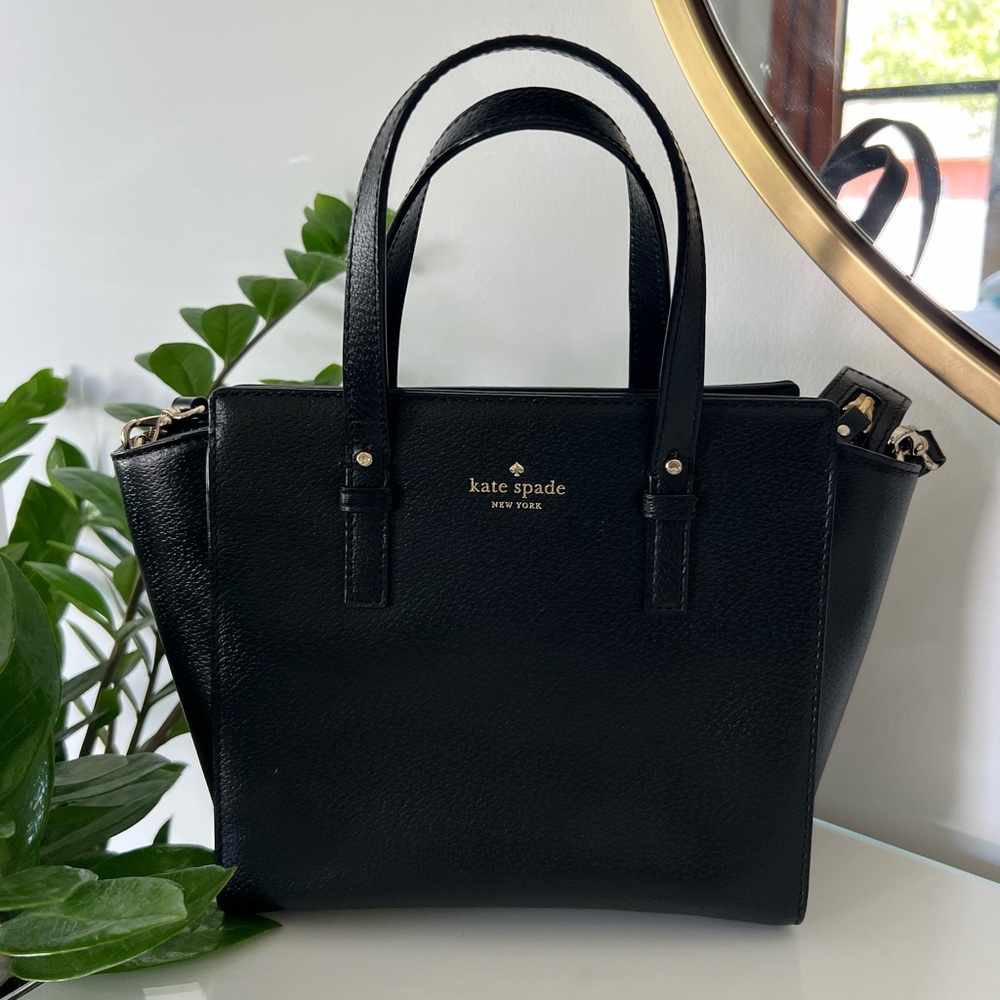 Black Kate Spade Arm/Shoulder bag - like new!